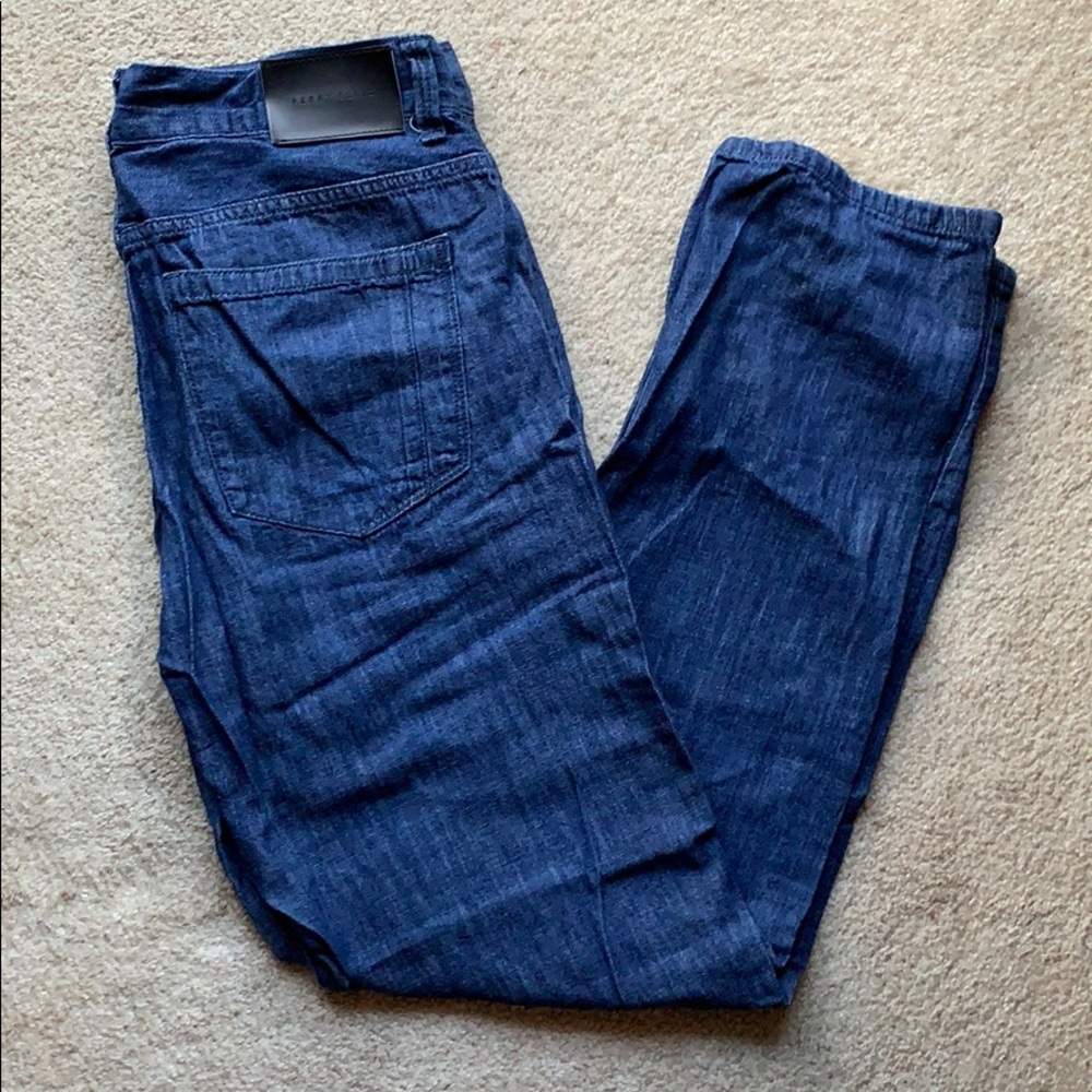 Perry Ellis Straight/slim leg Cotton Jean. 32 x 32
